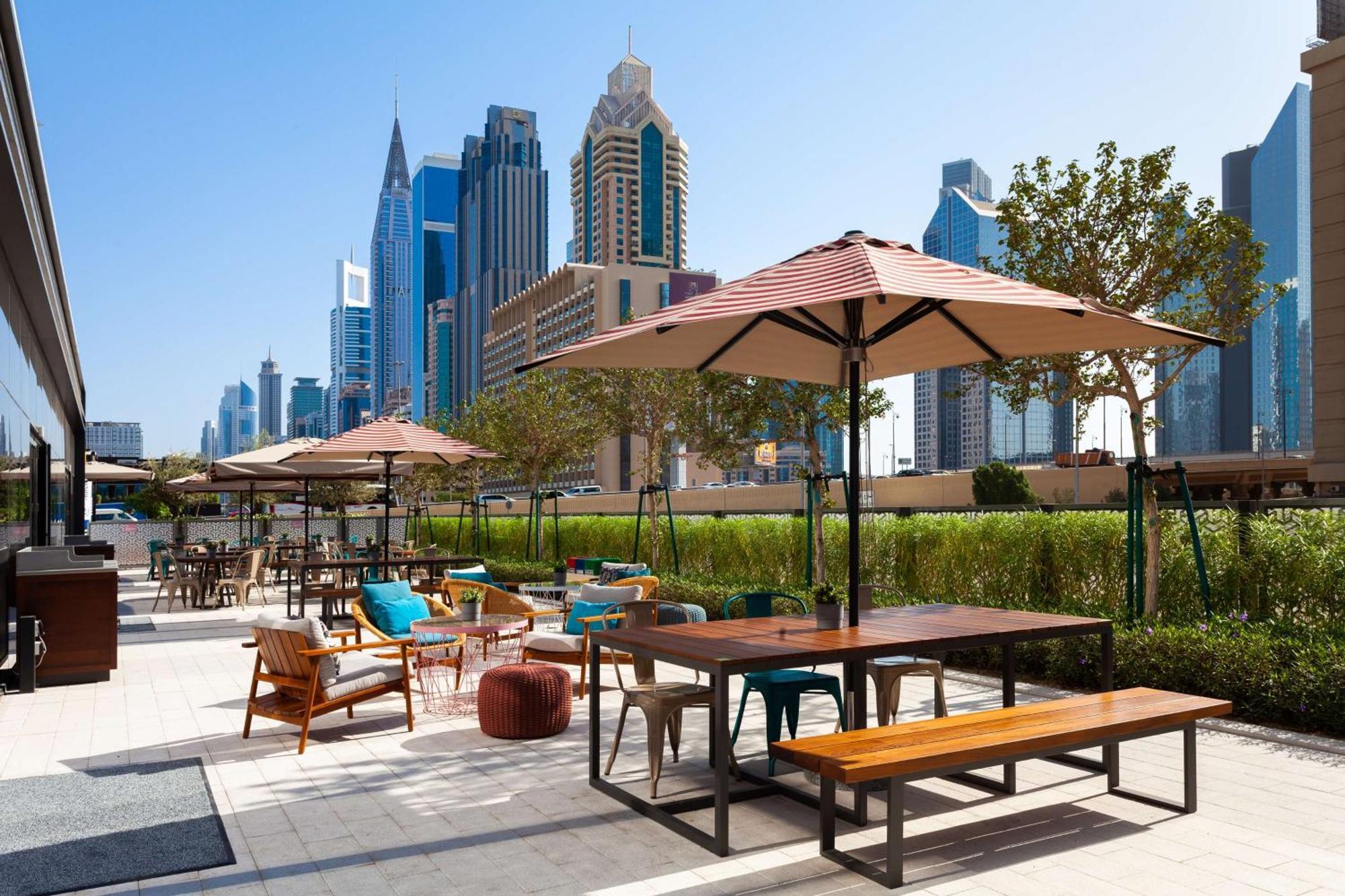Rove City Walk Dubai Eksteriør billede